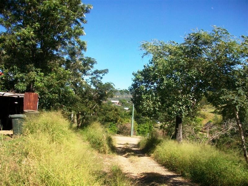 15 Ganter Street, Mount Morgan QLD 4714