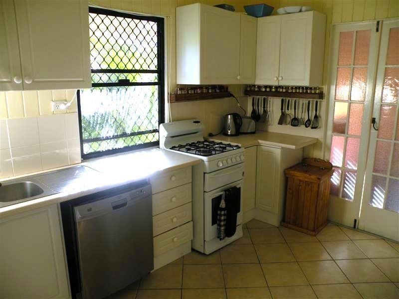 123 Spike Street, Berserker QLD 4701