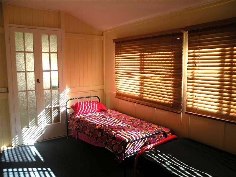 123 Spike Street, Berserker QLD 4701