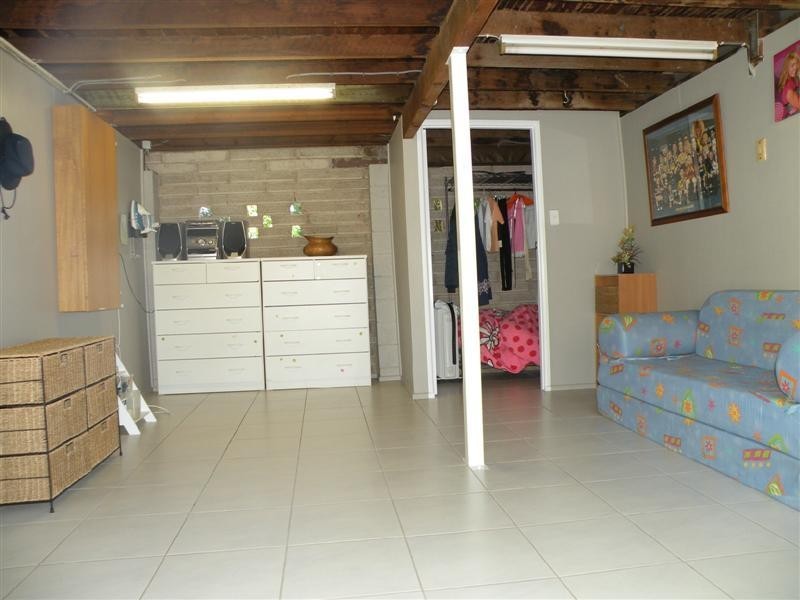 329 Philp Avenue, Frenchville QLD 4701