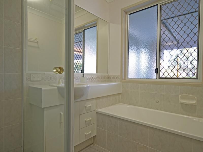 42 Rachael Close, Rockyview QLD 4701