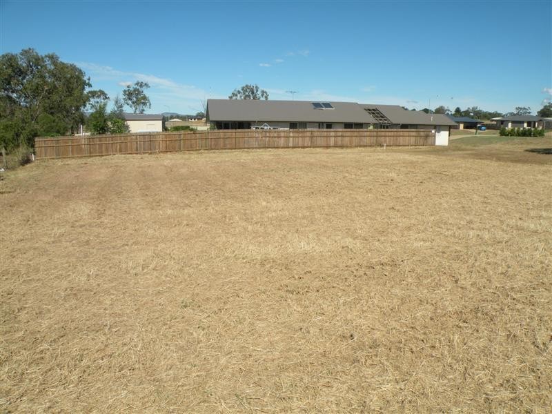 66 James Street, Gracemere QLD 4702