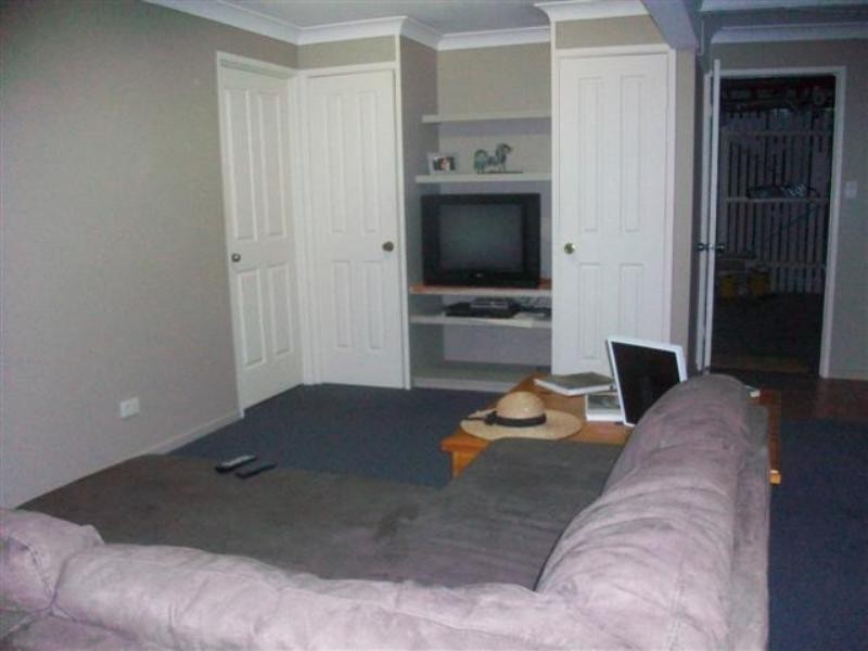 26 Medcraf Street, Park Avenue QLD 4701