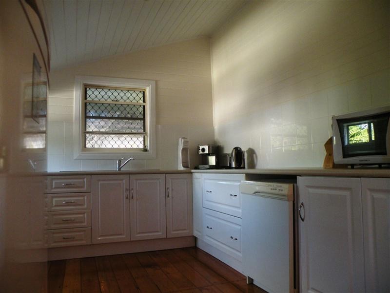 58 Deacon Street, Berserker QLD 4701