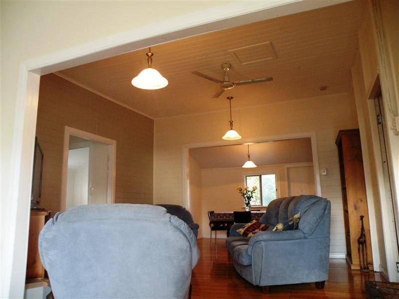 58 Deacon Street, Berserker QLD 4701
