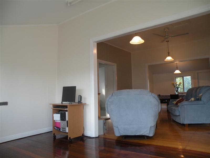 58 Deacon Street, Berserker QLD 4701