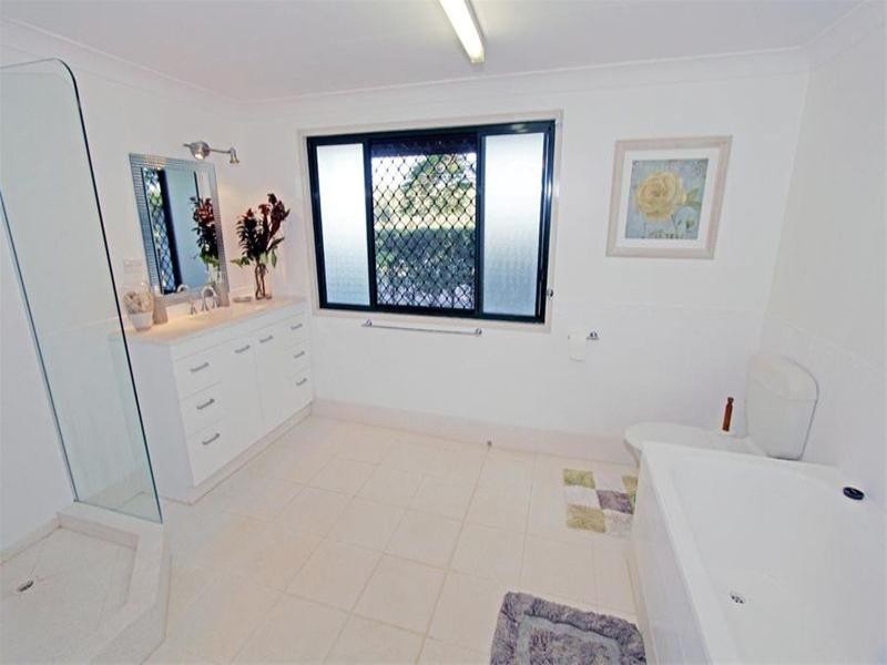 8 Marries Road, Rockhampton QLD 4700