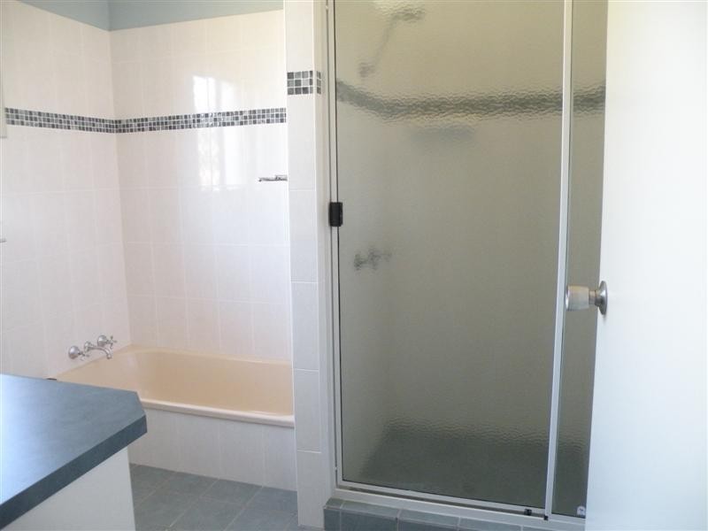 9 Stover Street, Gracemere QLD 4702