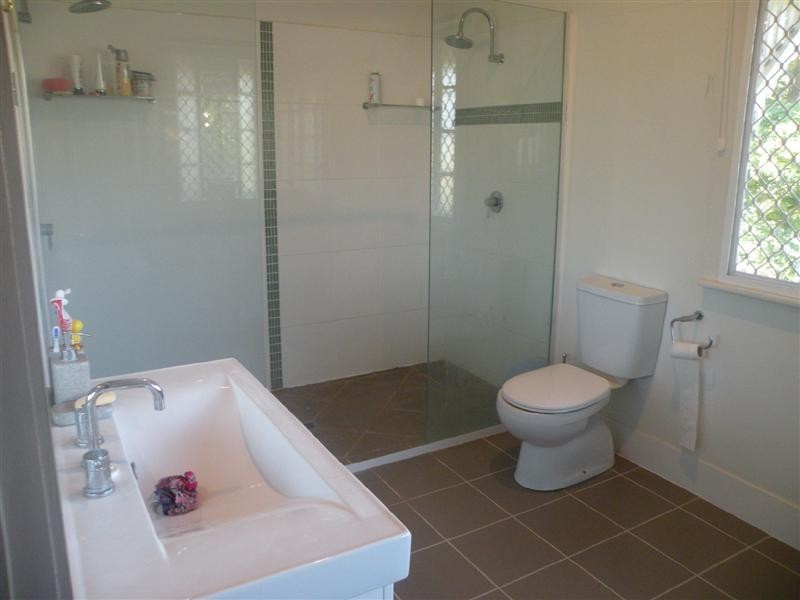 21 Woodville Street, Wandal QLD 4700