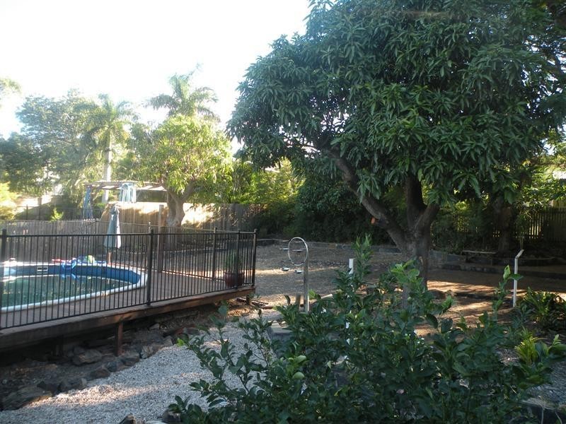 21 Woodville Street, Wandal QLD 4700