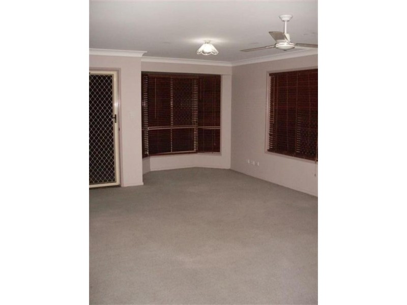 1/15 POOLE Street, Kawana QLD 4701