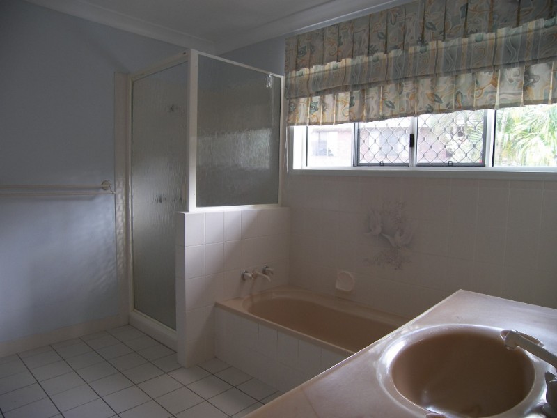 3 Cargill Avenue, Frenchville QLD 4701