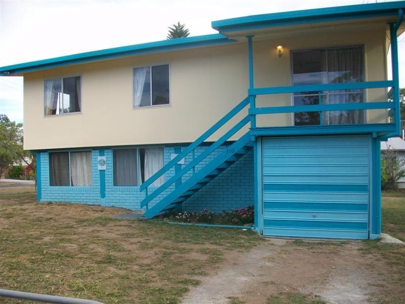 310 BLANCHFIELD Street, Koongal QLD 4701