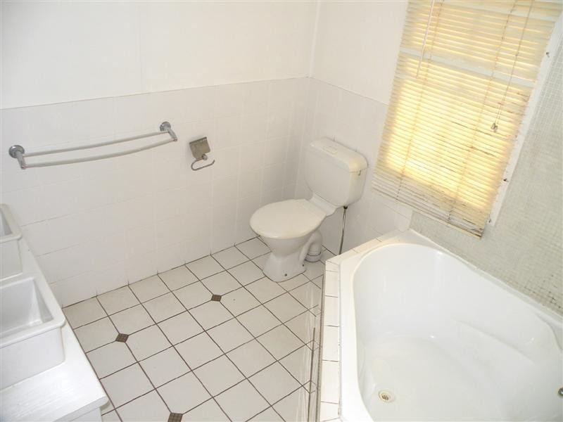 52 WILKINSON Street, Wandal QLD 4700