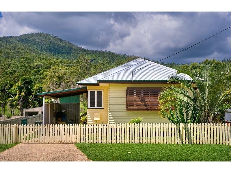 18 MACKAY Street, Lakes Creek QLD 4701