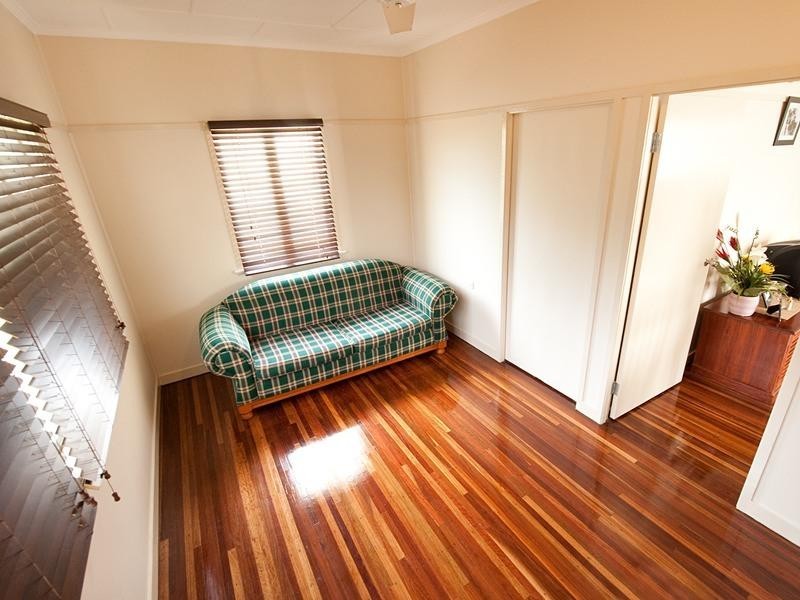 18 MACKAY Street, Lakes Creek QLD 4701