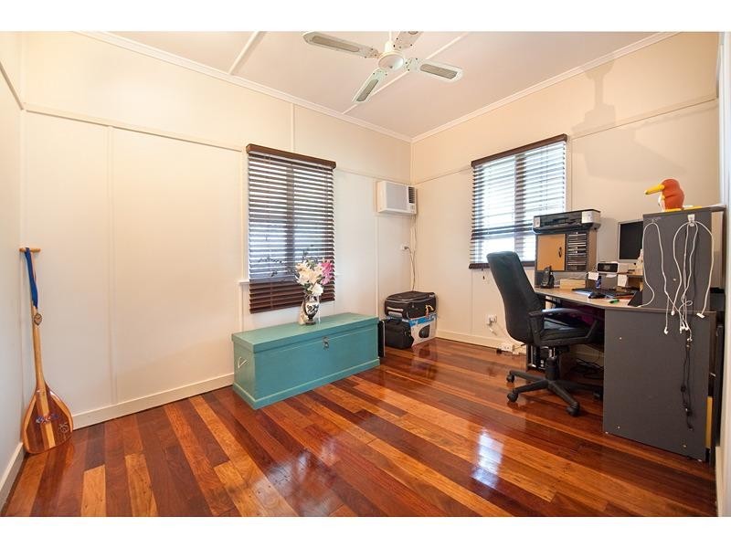 18 MACKAY Street, Lakes Creek QLD 4701