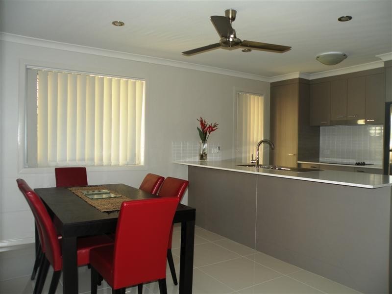 75 Bennett Street, Berserker QLD 4701