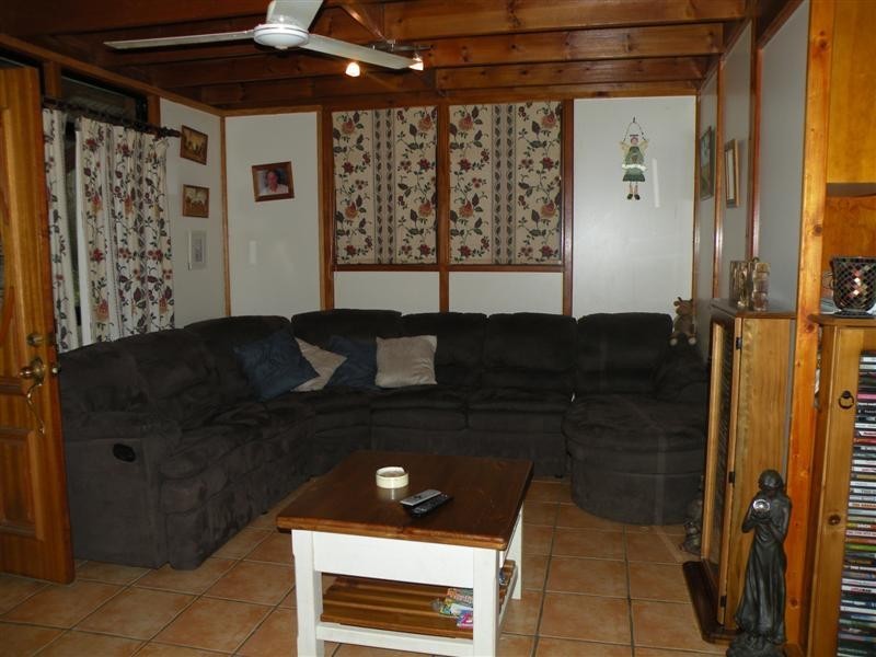 21 Rhys Avenue, The Caves QLD 4702