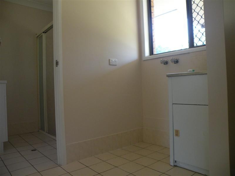 112 Rustic Street, Koongal QLD 4701