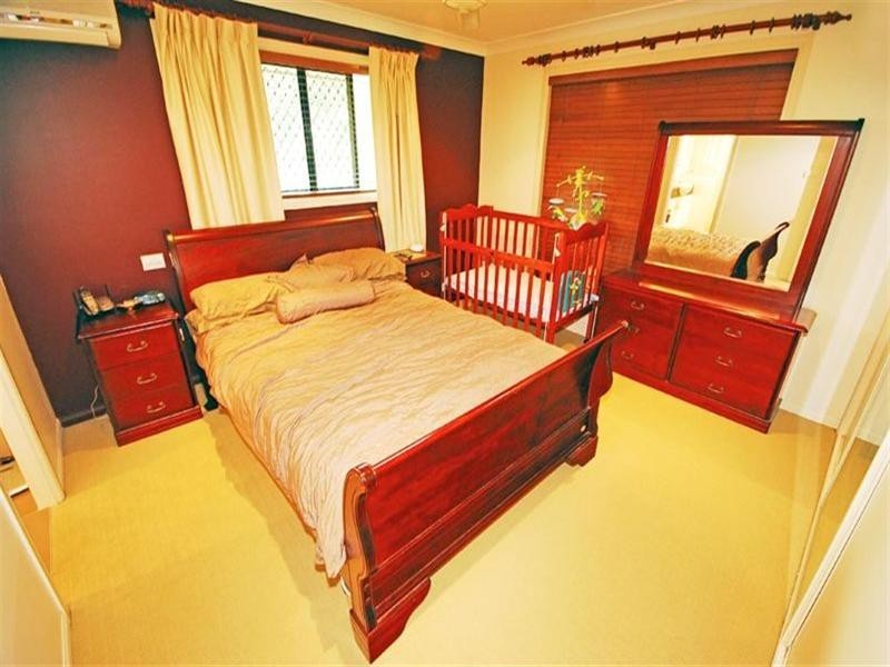 17 Goldfinch Drive, Parkhurst QLD 4702