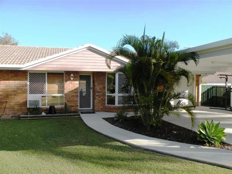 19 Hinton Street, Koongal QLD 4701