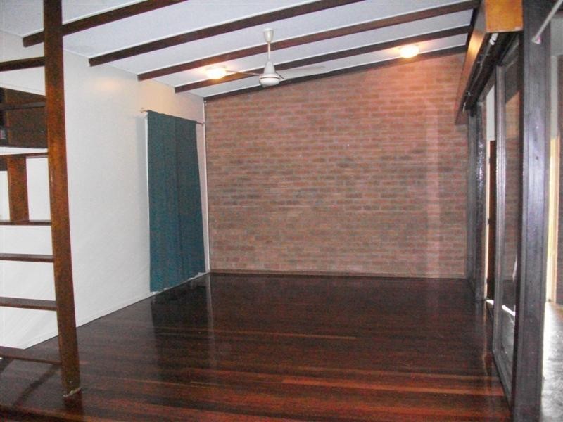 189 DENISON Street, Rockhampton QLD 4700