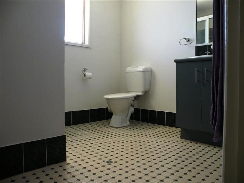 25 Forbes Avenue, Frenchville QLD 4701