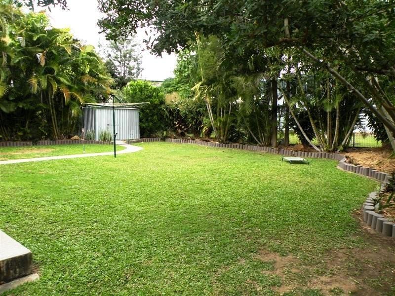 238 Flowers Avenue, Frenchville QLD 4701