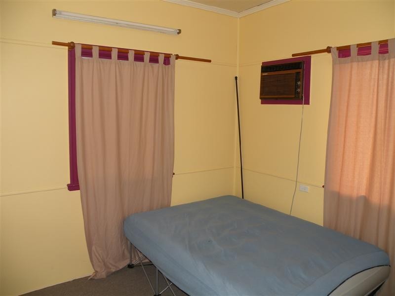 254 Dean Street, Berserker QLD 4701