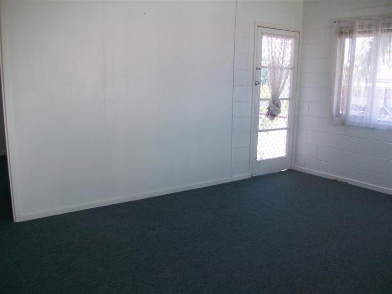 4/214 CAMPBELL Street, Depot Hill QLD 4700