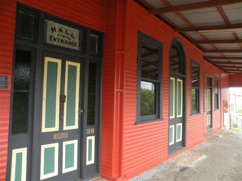 28 Morgan Street, Mount Morgan QLD 4714