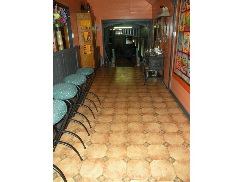 28 Morgan Street, Mount Morgan QLD 4714