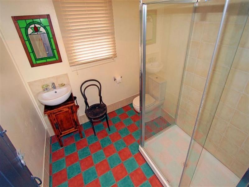28 Morgan Street, Mount Morgan QLD 4714