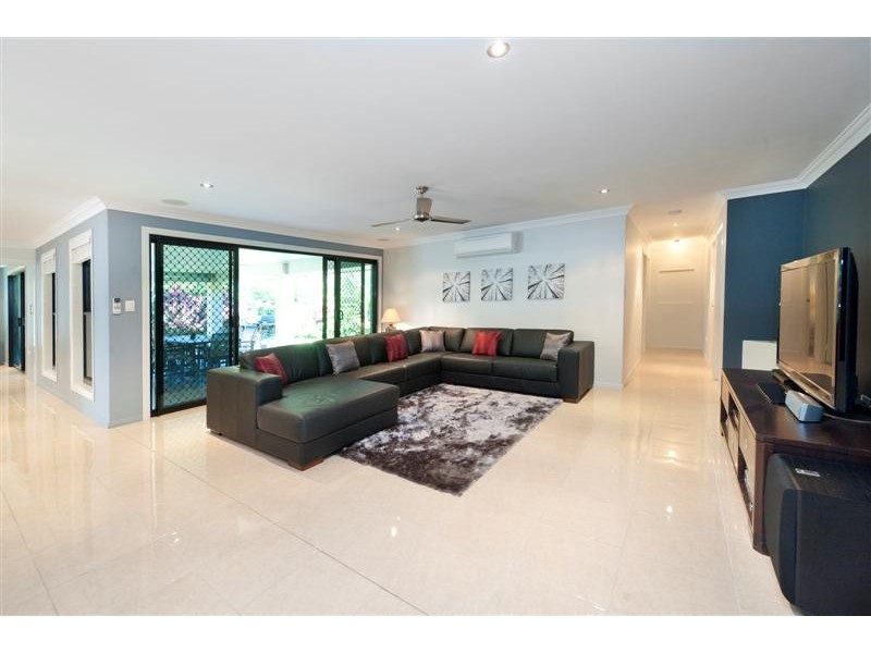 1 Treefern Terrace, Frenchville QLD 4701