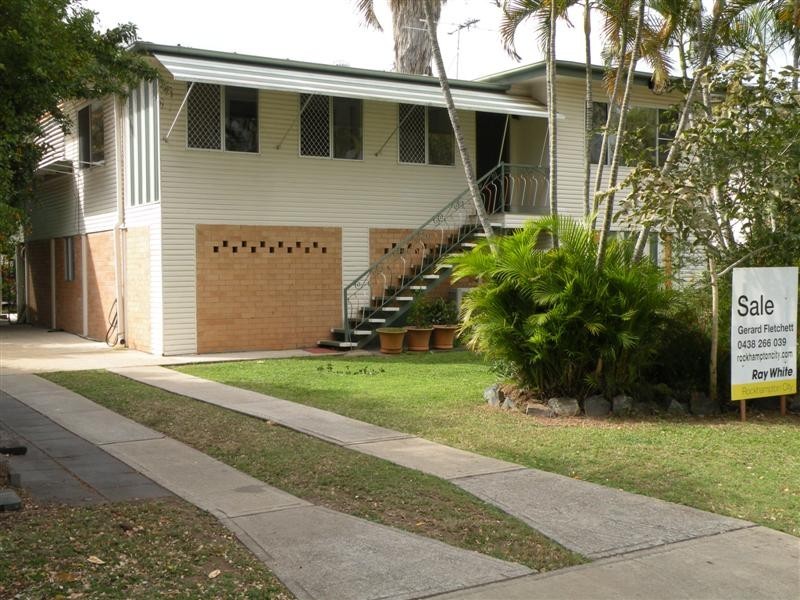 77 Thorn Street, Berserker QLD 4701