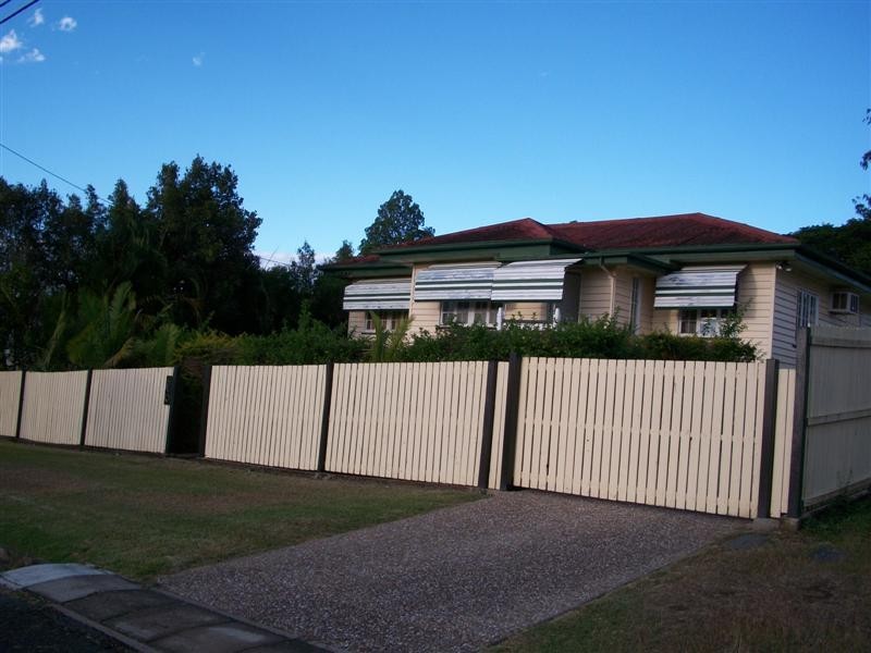 27 ETON Street, West Rockhampton QLD 4700