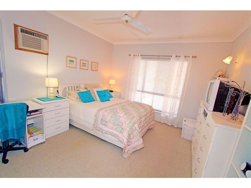 12 Davey Avenue, Frenchville QLD 4701