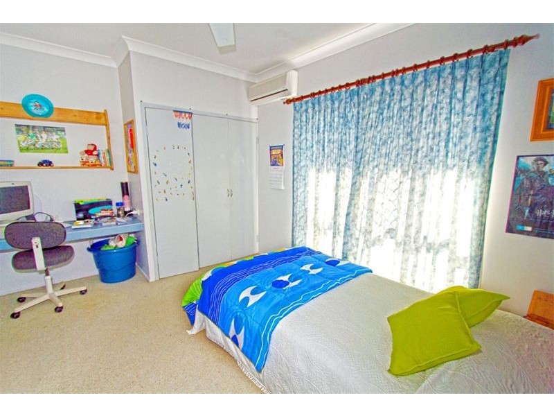 12 Davey Avenue, Frenchville QLD 4701