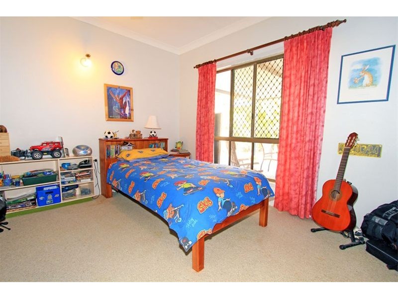 12 Davey Avenue, Frenchville QLD 4701