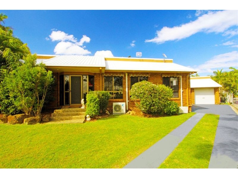 12 Davey Avenue, Frenchville QLD 4701