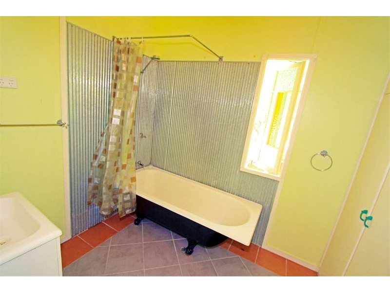 3 Reaney Street, Berserker QLD 4701