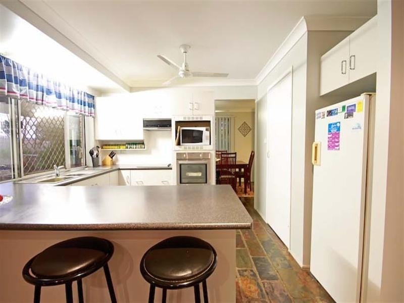 37 Klerkx Drive, Glendale QLD 4711