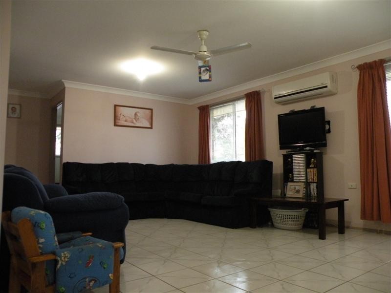 1 Brosnan Crescent, Parkhurst QLD 4702