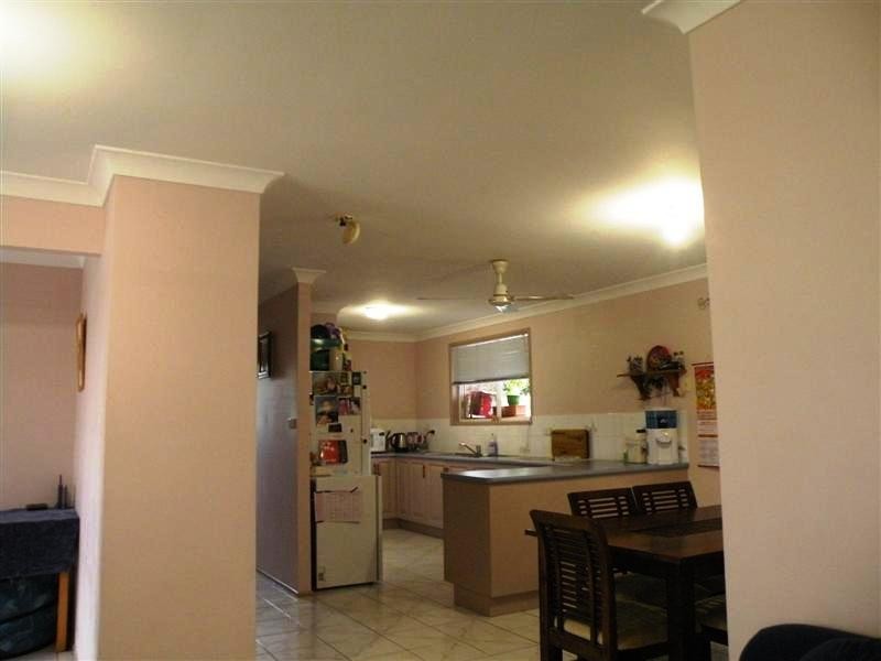 1 Brosnan Crescent, Parkhurst QLD 4702