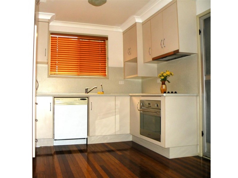 15 DUFFY Street, Kawana QLD 4701