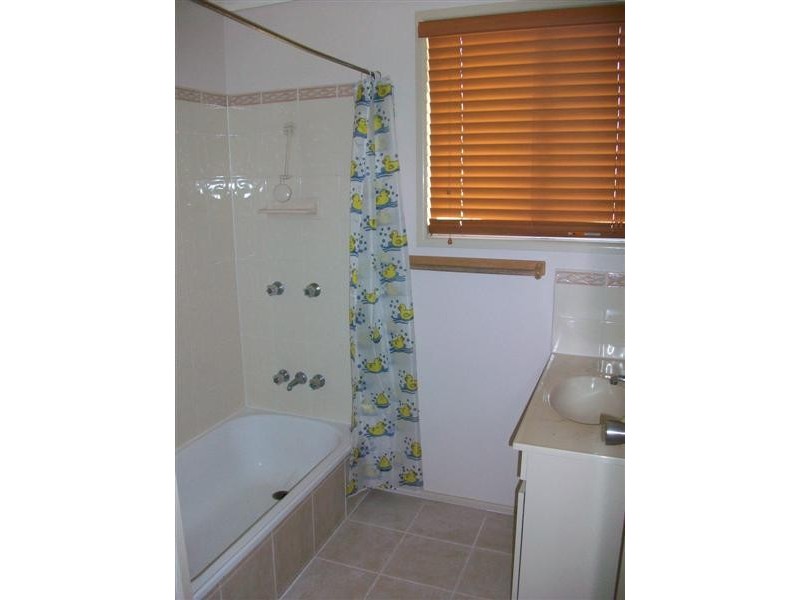 15 DUFFY Street, Kawana QLD 4701