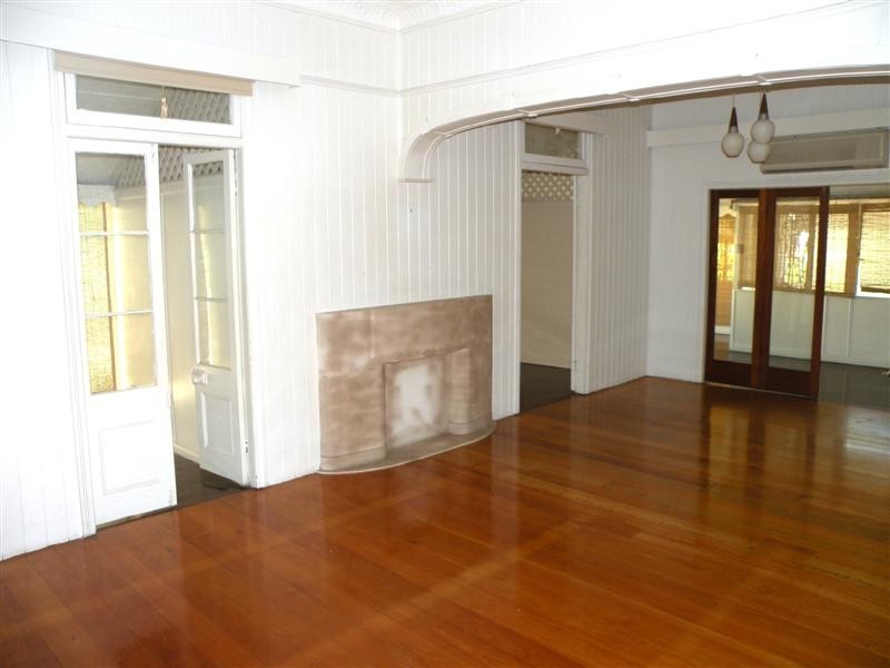 52 WILKINSON Street, Wandal QLD 4700