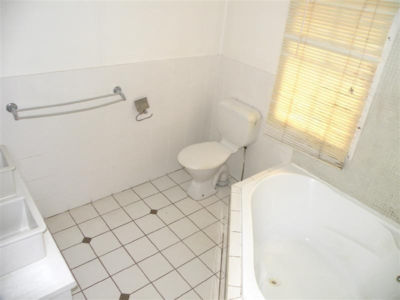 52 WILKINSON Street, Wandal QLD 4700