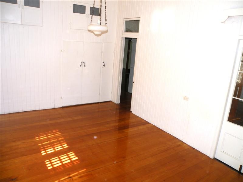 52 WILKINSON Street, Wandal QLD 4700